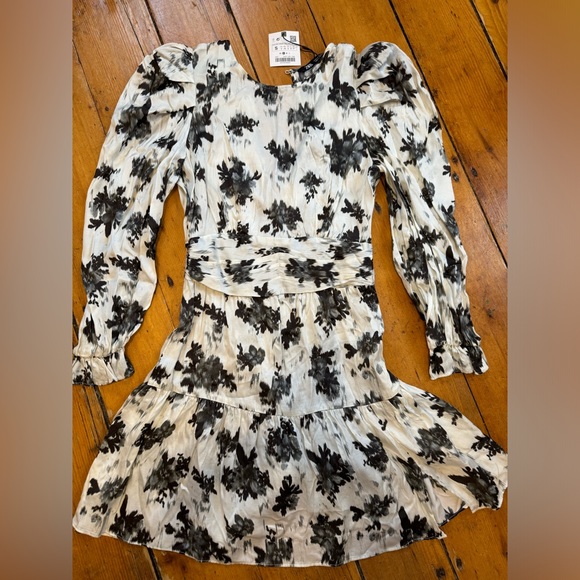 Zara Satin Floral Flirty Mini Dress New w/tags Sz:S - Picture 6 of 7